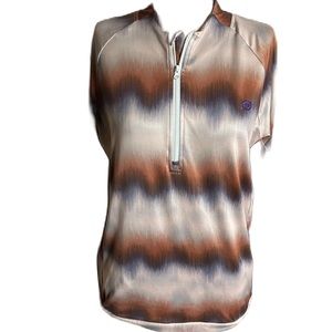 Born Women”s Long Sleeve Quarter Zip Up Top. Size Large